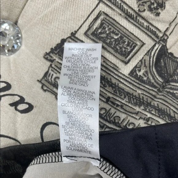 Democracy Camouflage Joggers - Picture 8 of 12